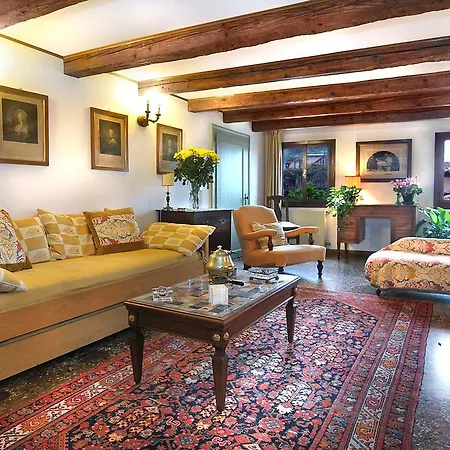 Palazzetto Da Schio