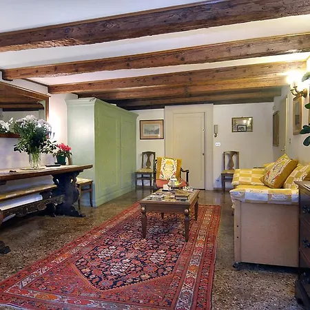 Palazzetto Da Schio Apartment *