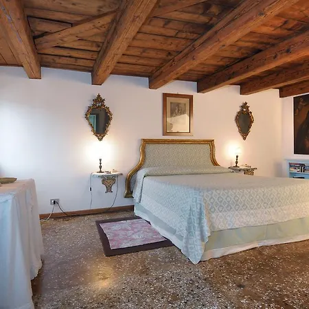 Palazzetto Da Schio Apartment Venice