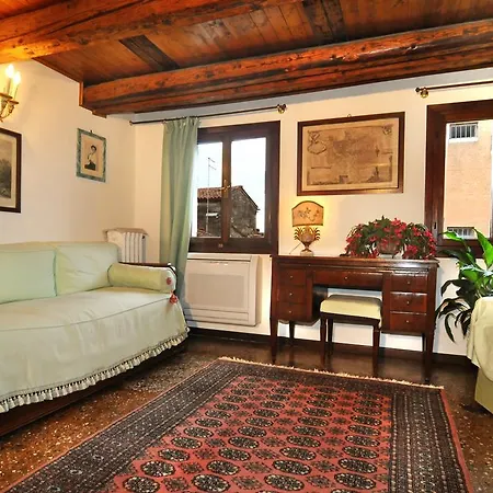 Apartment Palazzetto Da Schio