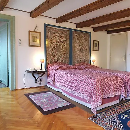 Palazzetto Da Schio *